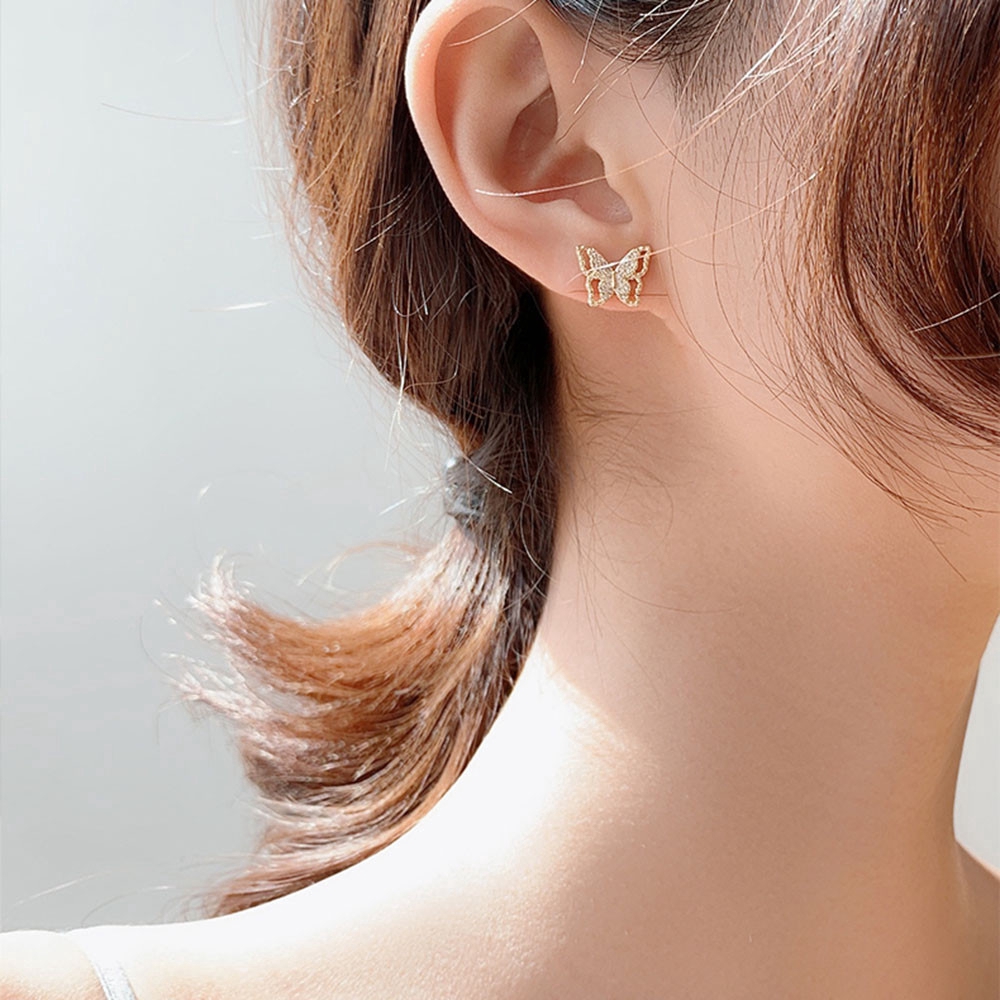 Đôi khuyên tai hình bươm bướm phong cách xinh xắn cho phái nữ
