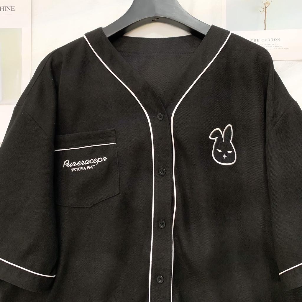 Áo Sơ Mi Nữ Form Rộng Tay Ngắn GenY Áo Kiểu Nữ Ngắn Tay Cổ V Chất Kate Mềm Mịn Với Logo Thỏ Thêu | BigBuy360 - bigbuy360.vn