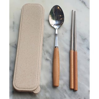 Set muỗng đũa inox kèm hộp