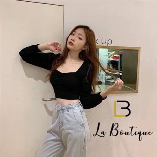 Áo nhíu ngực cổ chữ U