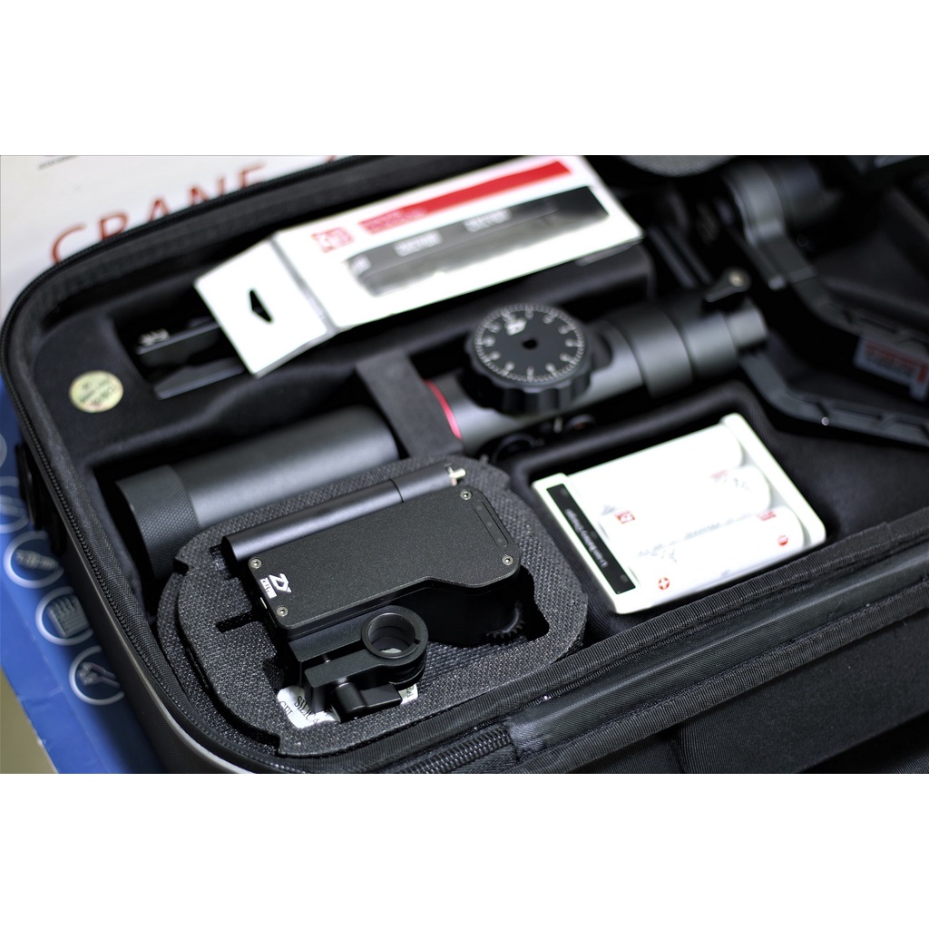 Gimbal chống rung cho máy ảnh Zhiyun Crane 2 như mới | BigBuy360 - bigbuy360.vn
