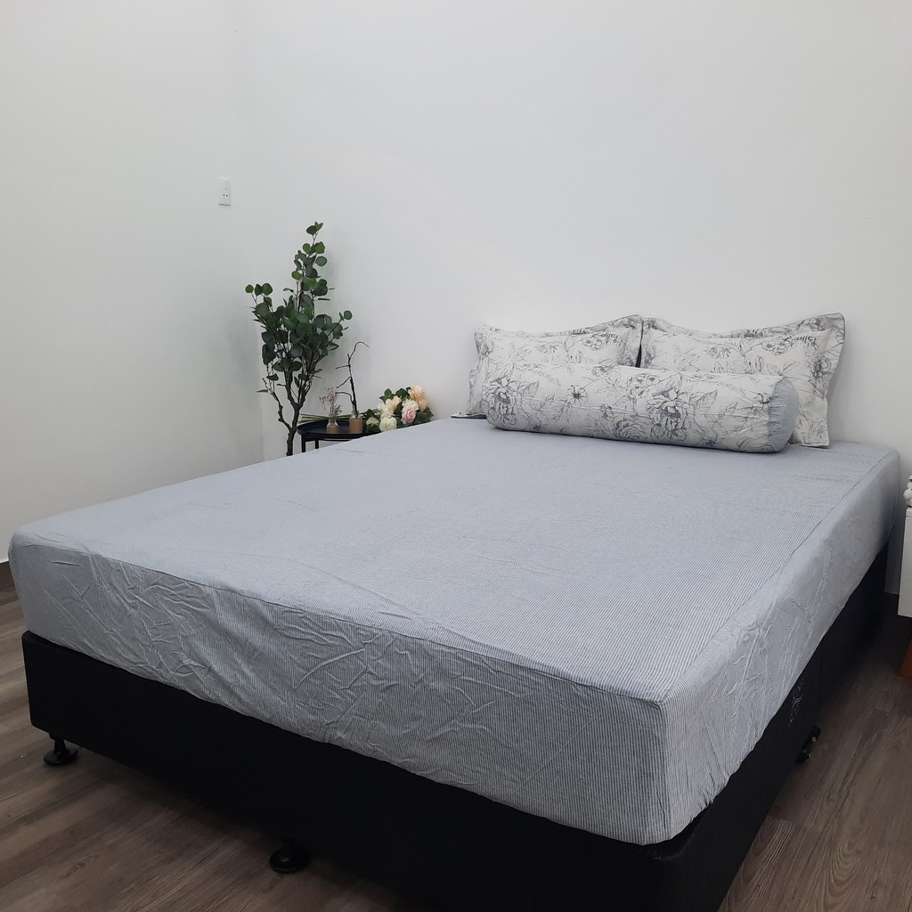 Bộ ga giường MicroTencel in hoa K-Bedding KMTP105 (4 món)