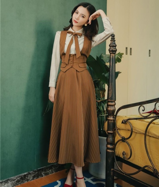YAS0683-Set áo váy nâu kẻ sọc phong cách Pháp