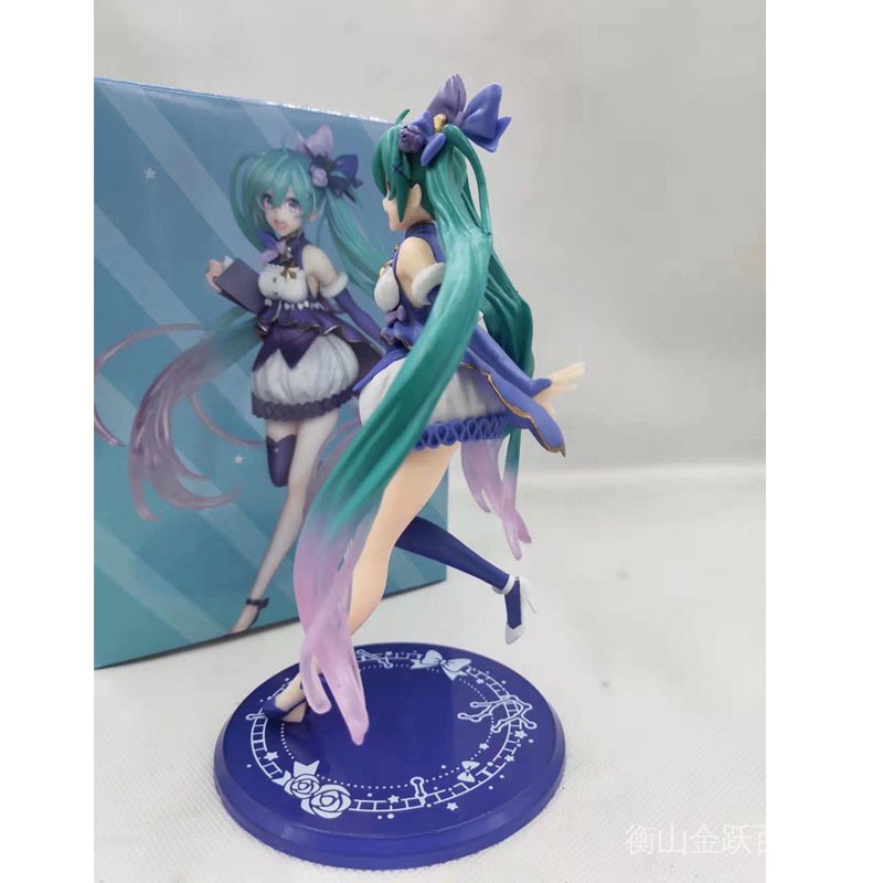 Mô Hình Nhân Vật Anime UC99