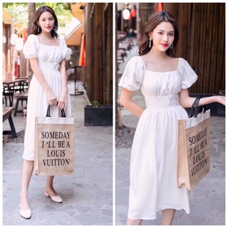 Đầm trắng cổ U bo eo form dài