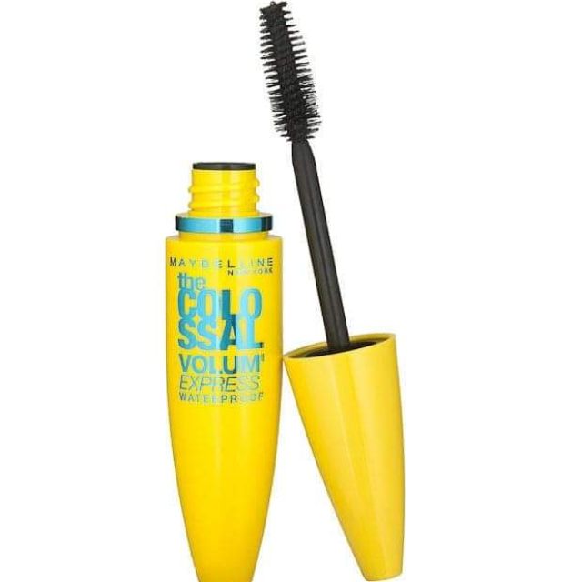 Mascara Maybelline The Colossal Volum’ Express Waterproof. 

Made in Italy