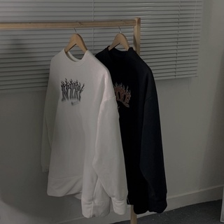 Áo tay dài hoạ tiết thêu