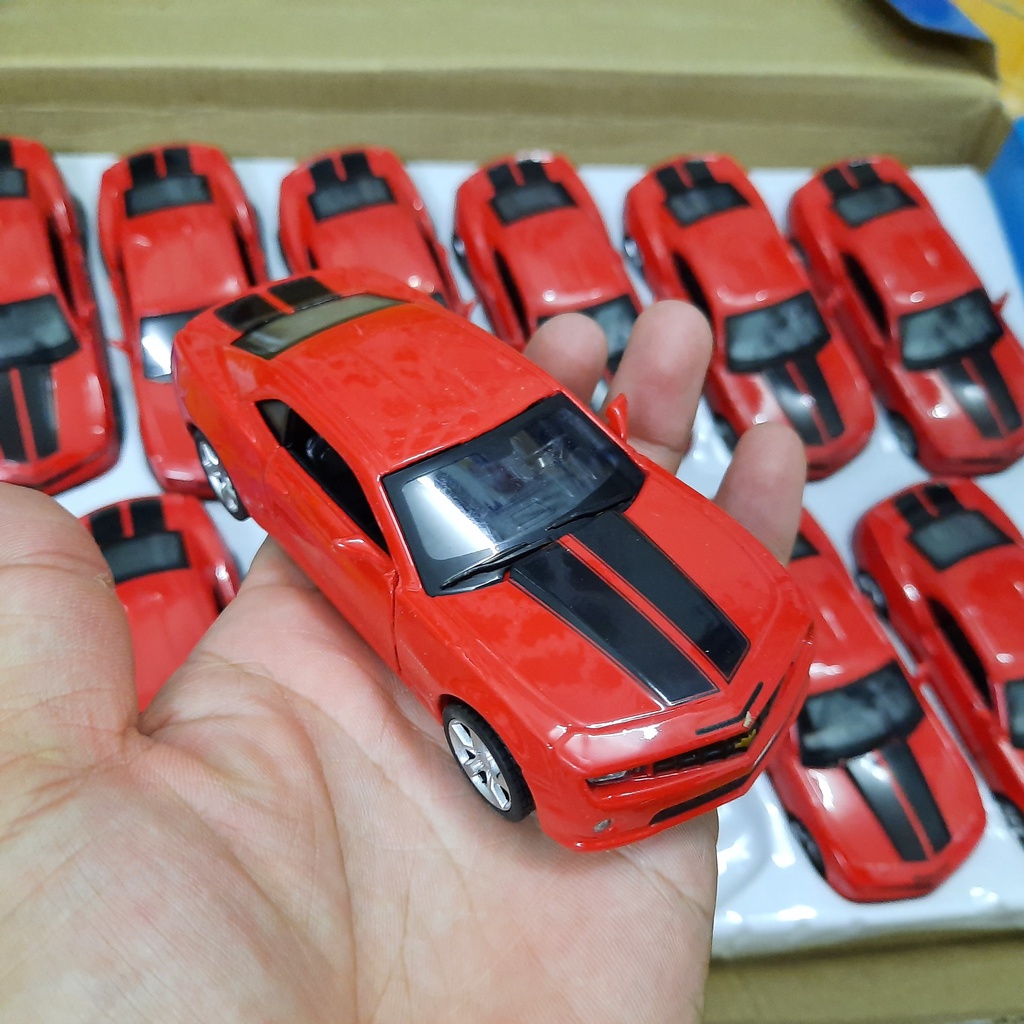 Mô hình xe ô tô Chevrolet camaro 1:38 xe bằng kim loại đồ chơi trẻ em