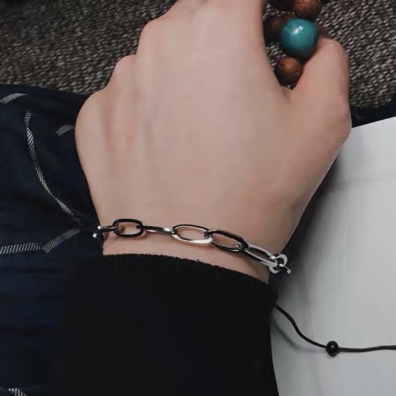 Vòng Tay Lắc Tay Nam Nữ Xích Bầu Dục Thép Titan Không Gỉ B02