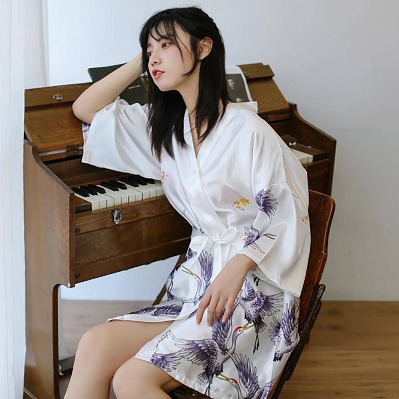 Áo Choàng Ngủ Vải Lụa In Họa Tiết Chim Hạc Gợi Cảm Cho Nữ | BigBuy360 - bigbuy360.vn
