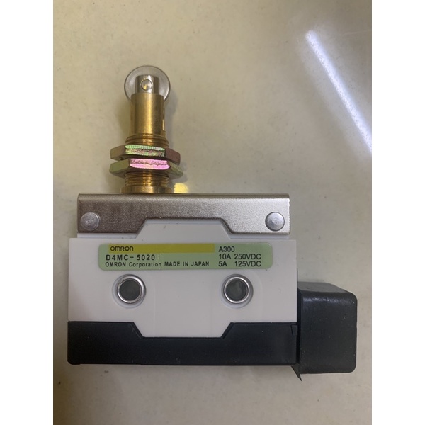 [CTHT] Công tắc hành trình D4MC-5020
