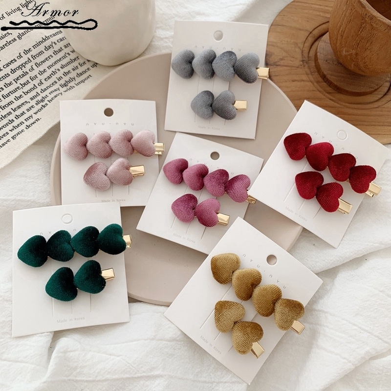 Set 2 kẹp tóc hình trái tim màu sắc ngọt ngào phong cách cổ điển