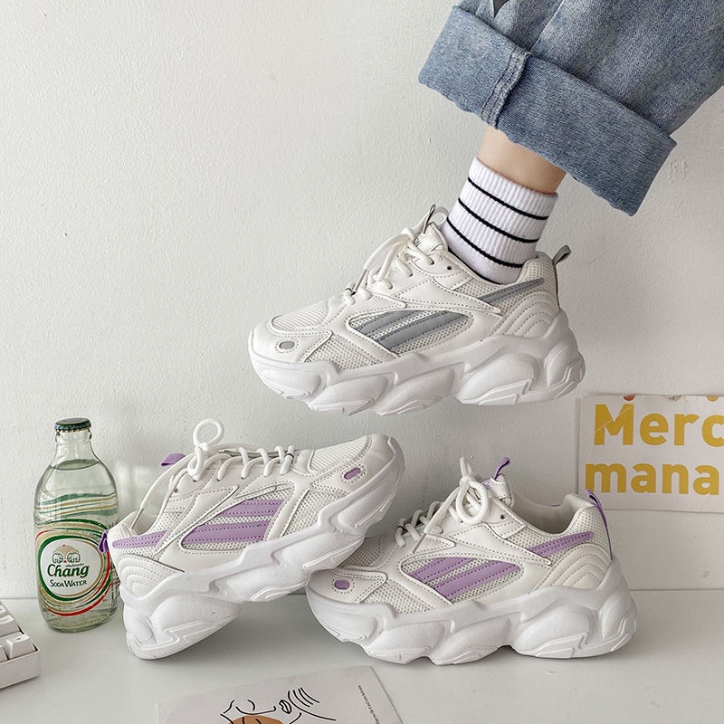 Giày thể thao nữ sinh viên màu trắng và tím lưới thoáng khí phiên bản Hàn Quốc, chất lượng tốt và giá cả thấp