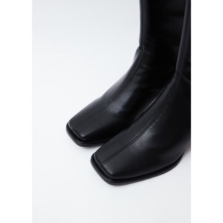 A780 - ELEANOR KNEE BOOTS