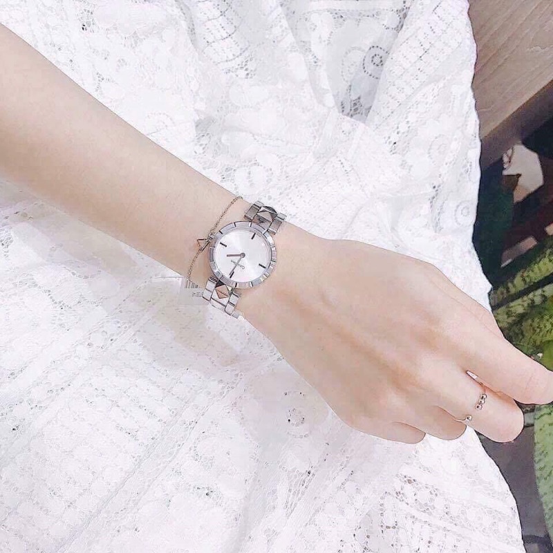 Đồng Hồ Nữ Calvin Klein dây kim loại mầu trắng case 30mm
