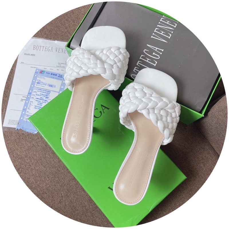 Guốc cao gót quai Tết siêu xinh hàng hộp xanh fullbox