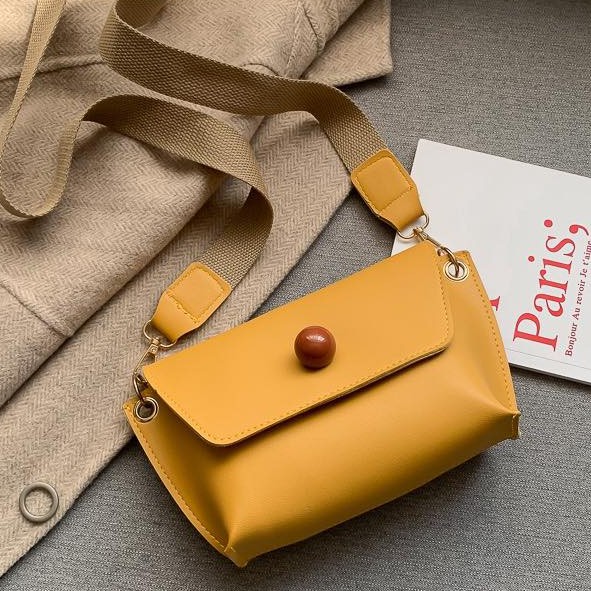 Túi Đeo Chéo Dây Vải Nữ Đi Làm, Đi Chơi ERASHOP 075558 - Nắp Hột Đỏ Đơn Giản, Thanh Lịch Hot Trend Cực Rẻ Đẹp