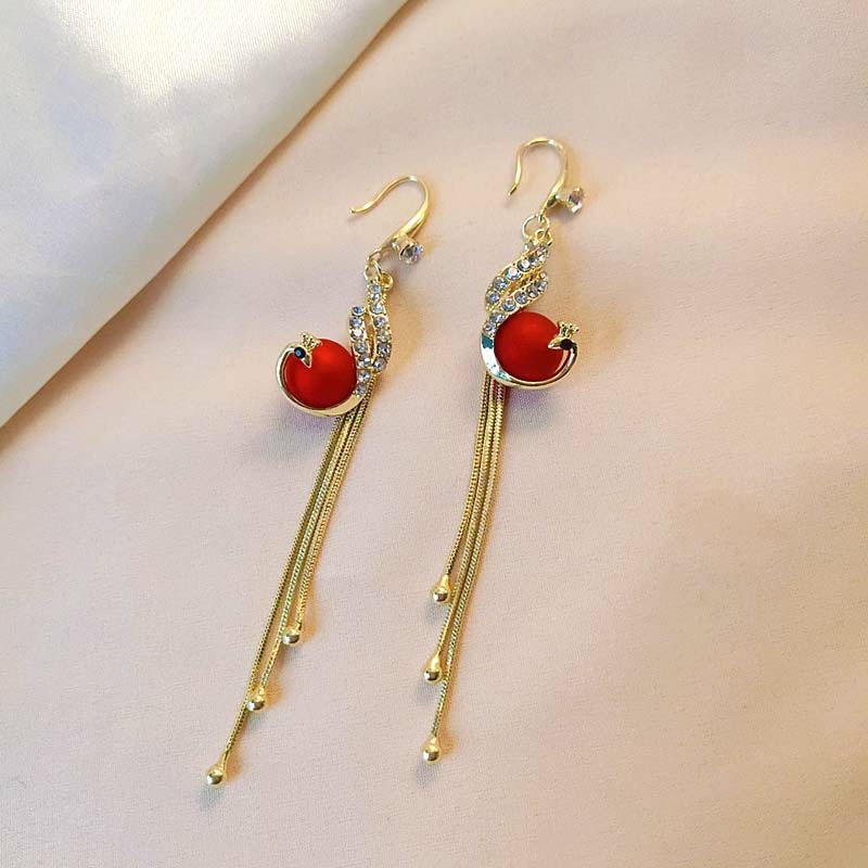 Khuyên Tai Hình Chim Công Đính Ngọc Trai Nhân Tạo Thời Trang