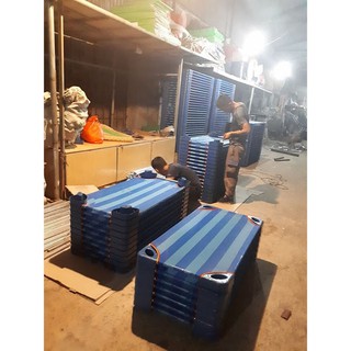 Giường lưới cho bé