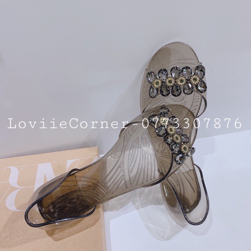 LOVIIECORNER - GIÀY BỆT NỮ ĐI MƯA NHỰA TRONG - GIÀY NỮ ĐẾ BỆT ĐÍNH ĐÁ TRONG SUỐT - GIÀY NỮ TRONG SUỐT ĐI MƯA - B210506 | BigBuy360 - bigbuy360.vn