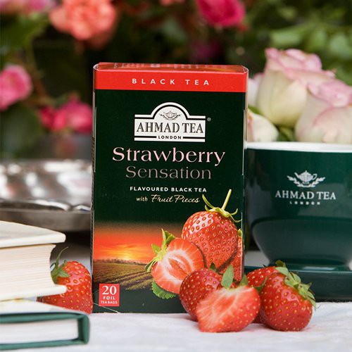 Trà Ahmad vị Dâu tây (Strawberry Sensation) (Hộp giấy 40gram - 20 túi lọc có bao thiếc)