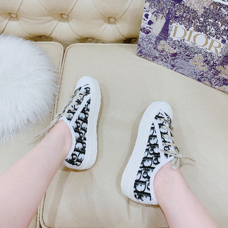 hm(VIDEO) Giày Thể Thao Nữ Hoạ Tiết Mềm Êm Hàng Fullbox Bill Túi Hãng Cao Cấp