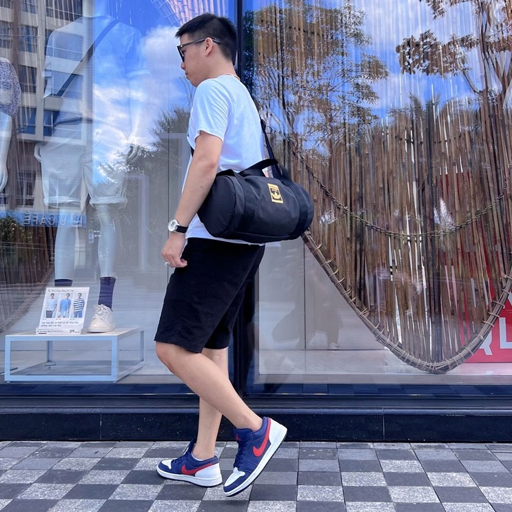 Túi trống / Túi du lịch Mini ADIDAS ADICOLOR SHOULDER BAG BLACK | GD4582 | ẢNH THẬT | GIÁ TỐT NHẤT