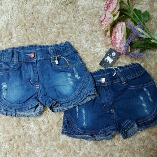 Quần sooc jean bé gái  Zara kid, chất bò giấy cực mềm, phía trong có tăng đơ thoải mái điều chỉnh vòng bụng