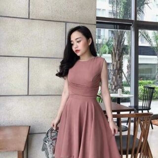 Đầm xòe eo xếp ly