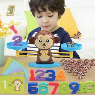 Bộ cân toán học cho bé