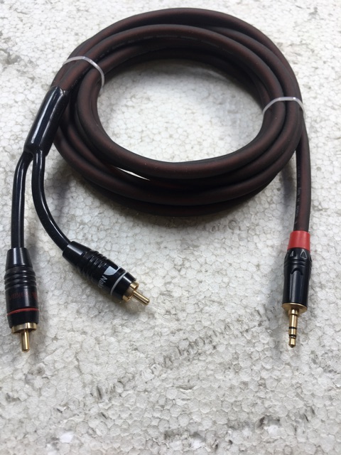 Dây 3.5 ra 2 av dài 3m