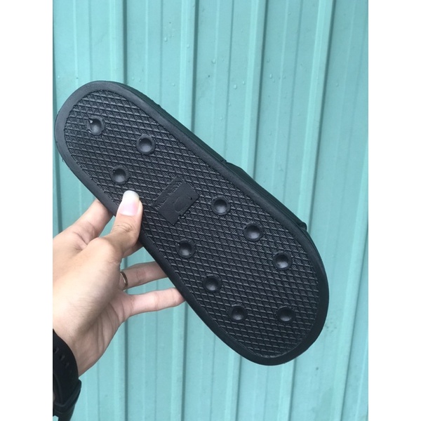 Dép quai Ngang Ba Lá nam nữ. Hai màu Đen Trắng đế su đúc mềm.