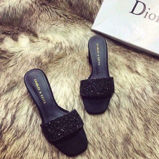 Guốc ck đá 5p siêu hót đây ah