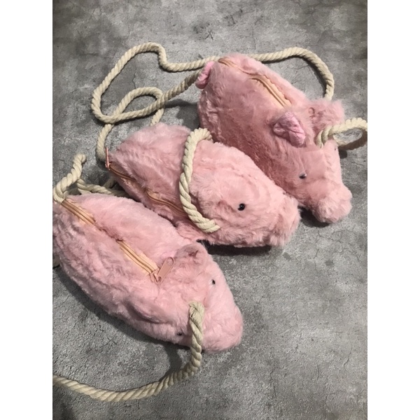 Túi lông heo hồng