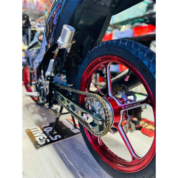 Gấp cnc nhôm 7 anode Thụy Sĩ gắn như zin không độ chế  giành riêng cho