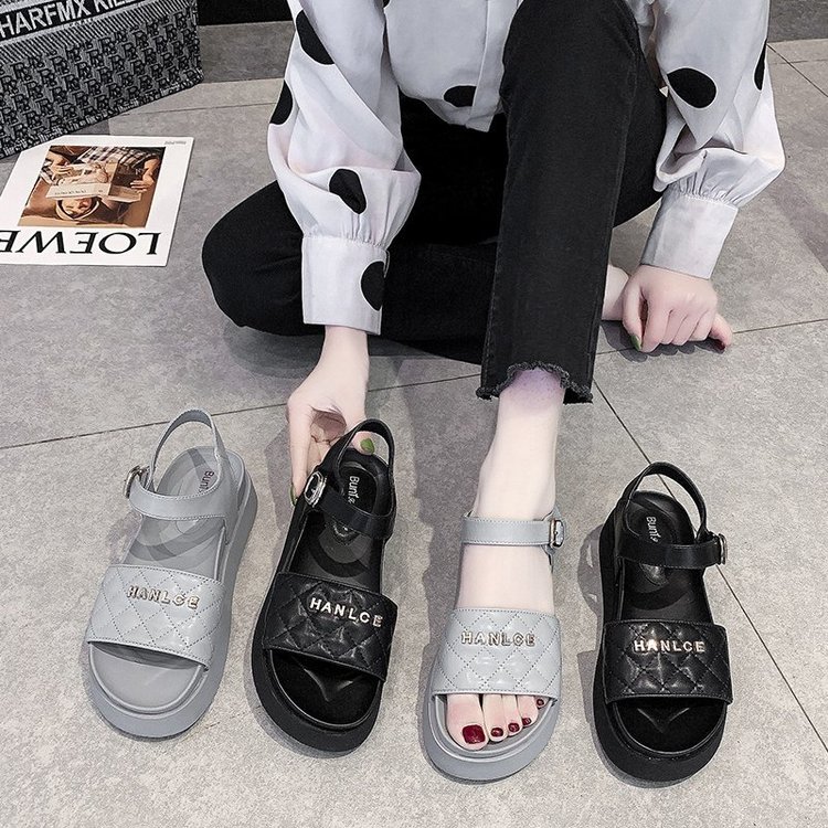 sandal nữ Thick Bottomed One Line Buckle Letter Open Toe Sandals for Women | BigBuy360 - bigbuy360.vn