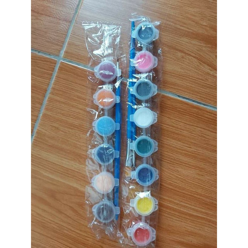 Sét 8/14/12 sỉ lẻ giá sốc màu vẽ  tặng kèm cọ tô