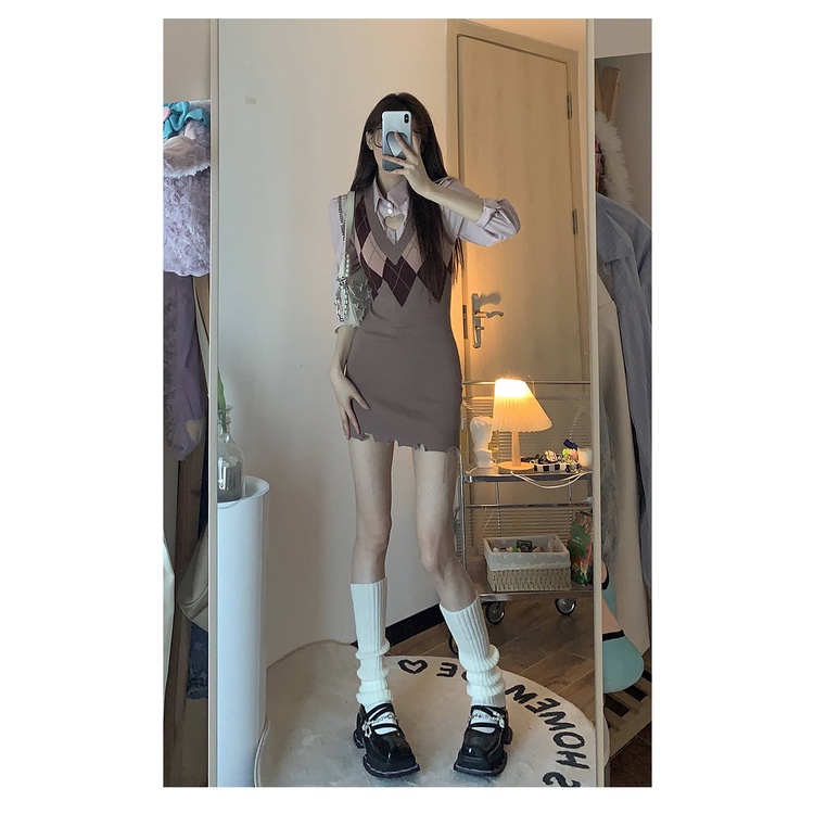 QKOOLE  Áo tank top Dệt Kim Ôm Dáng Họa Tiết Kẻ Sọc Thời Trang Hàn Quốc Quyến Rũ Cho Nữ