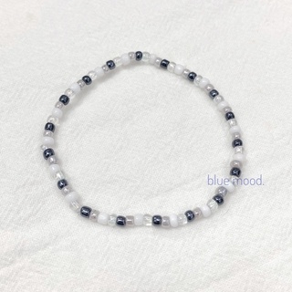 Vòng tay handmade hạt cườm Inspired V BTS (2)