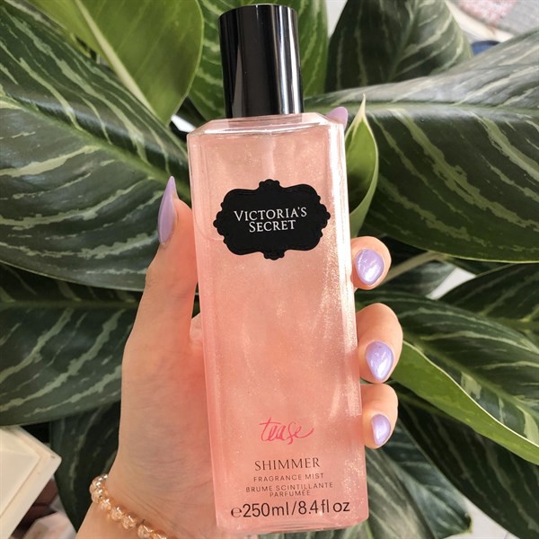 [𝐅𝐞𝐦𝐦𝐢𝐞💝] Xịt thơm body mist 𝐕𝐢𝐜𝐭𝐨𝐫𝐢𝐚’𝐬 𝐒𝐞𝐜𝐫𝐞𝐭 𝐓𝐞𝐚𝐬𝐞 𝐒𝐡𝐢𝐦𝐦𝐞𝐫