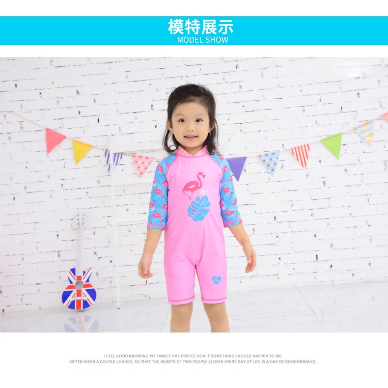 Đồ bơi bé gái hình hồng hạc xinh xắn