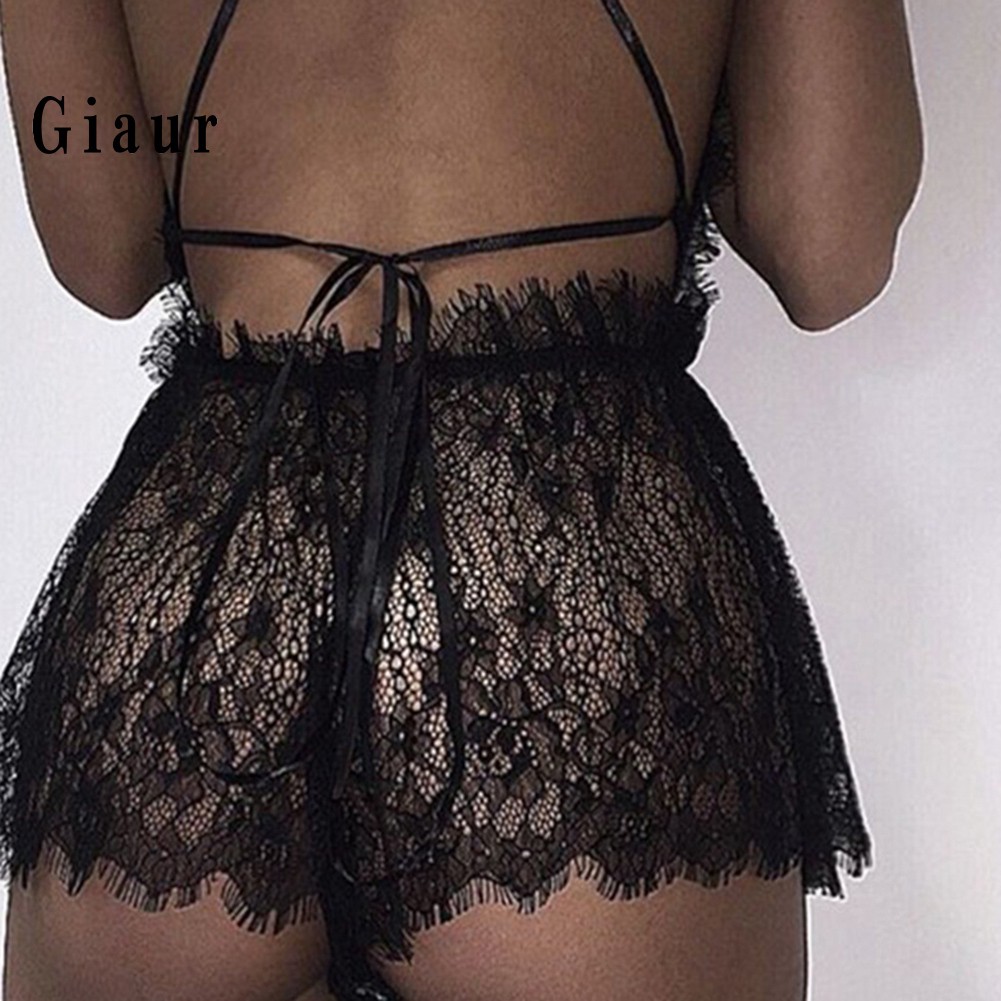 Đầm ngủ dây sát nách thiết kế cổ chữ V khoét sâu gợi cảm cho phái nữ