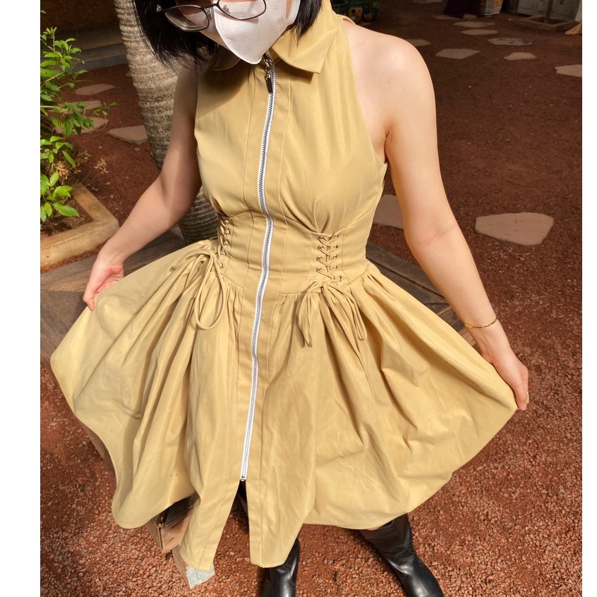 Đầm Echelle cổ yếm- CHITS