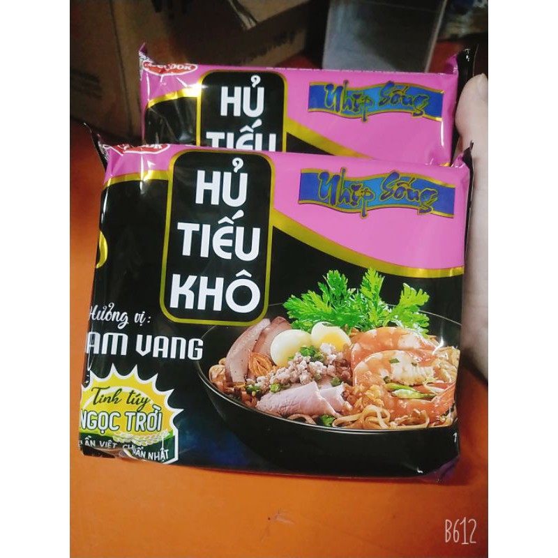 hủ tiếu khô nhịp sống hương vị nam vang