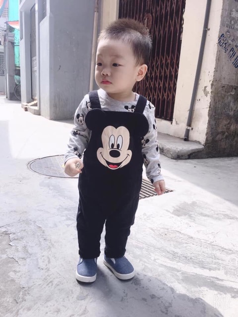 Yếm mickey hm
