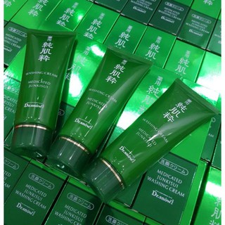 Sữa rửa mặt sâm loại bỏ mụn Dr.Snow – Nhật Bản