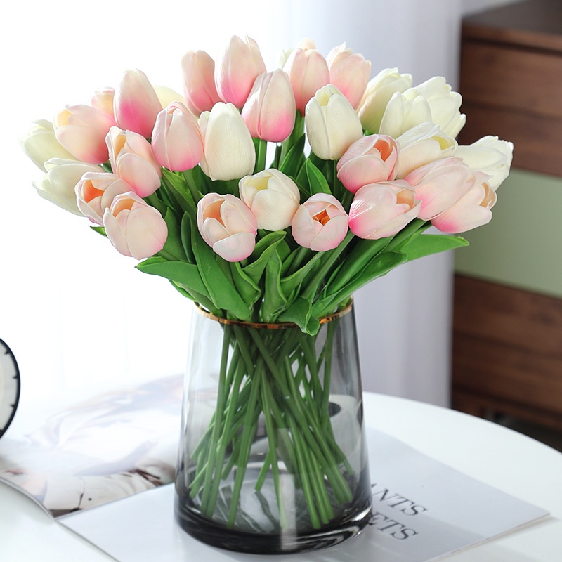 Hoa tulip giả decor Chất Liệu PU cao cấp trang trí nhà cửa, Decor Studio, Trang Trí Phòng Khách,Hoa giả...