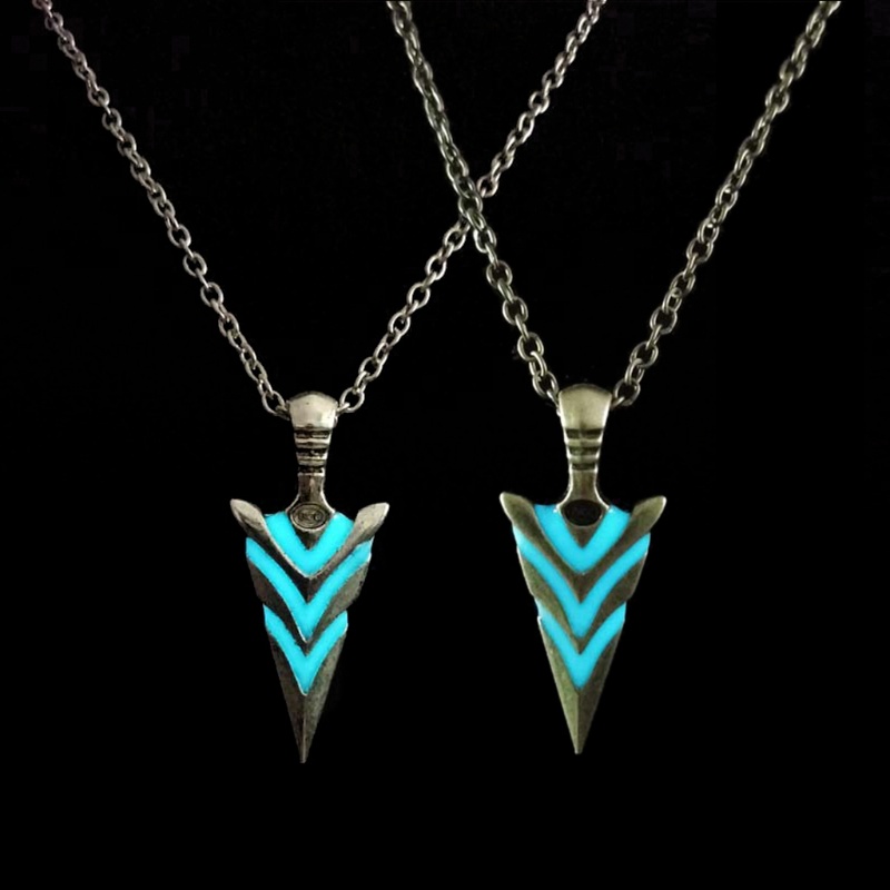 Vòng cổ Mặt Mũi Tên Phát Sáng Trong Đêm Độc Đáo