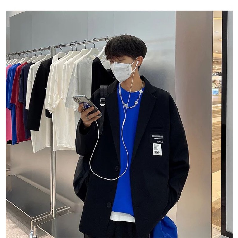 ÁO KHOÁC BlAZER FORM RỘNG T-A-N phong cách Hàn Quốc AV02 thời trang unisex size nam nữ dể phối đồ màu den in ngực