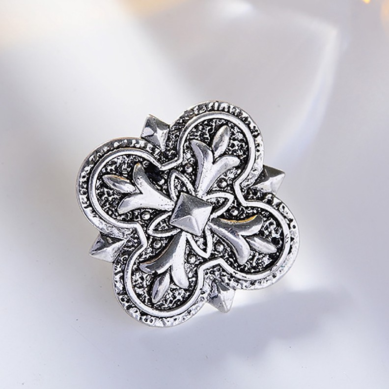 Pin Cài áo Kya Jewel họa tiết cổ điển